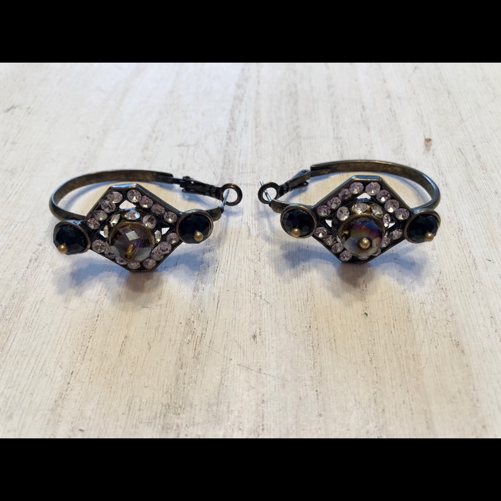 Perch Hoop Earrings - Picture 6 of 8
